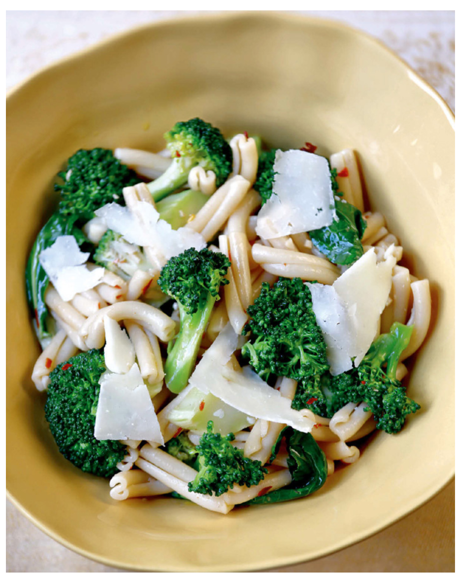 Penne Rigate with Spicy Broccoli Rabe and Toasted Garlic Recipe